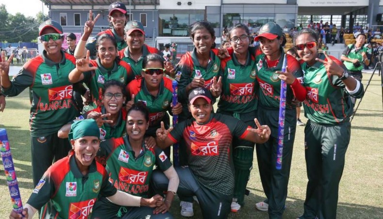 A file photo of the Bangladesh women's cricket team.-- BCB photo