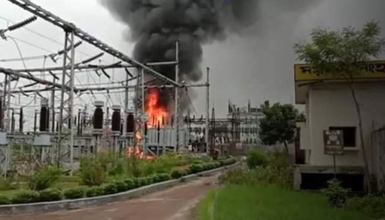 A fire breaks out at the 132/33 kilovolt grid substation in Mymensingh’s Kewatkhali area on Tuesday noon. — New Age Photo