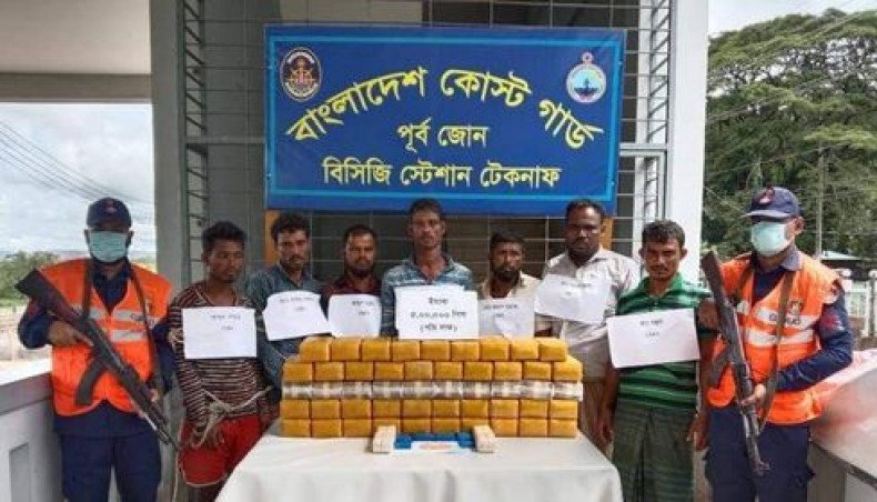 Bangladesh Coast Guard arrests seven people along with five lakh Yaba pills conducting a drive in the Bay of Bengal on Sunday. — New Age photo