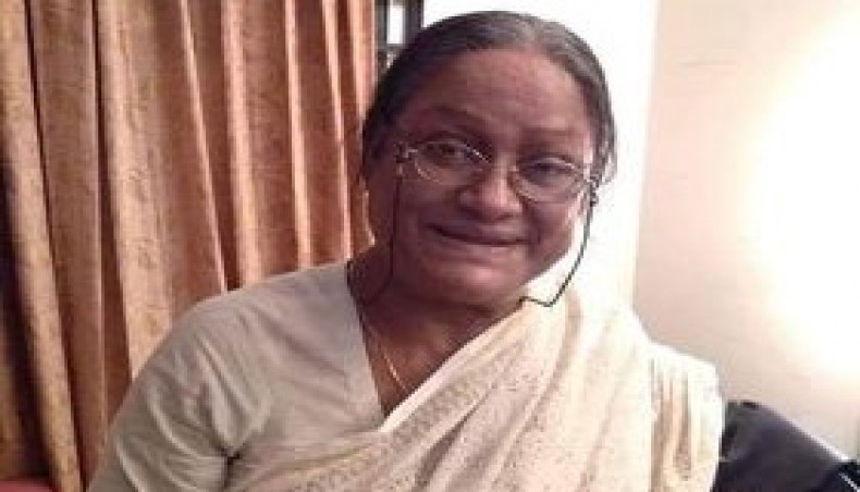 Minu Momtaz