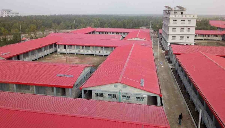 Rohingya shelter in Bhasan Char island- UNB photo