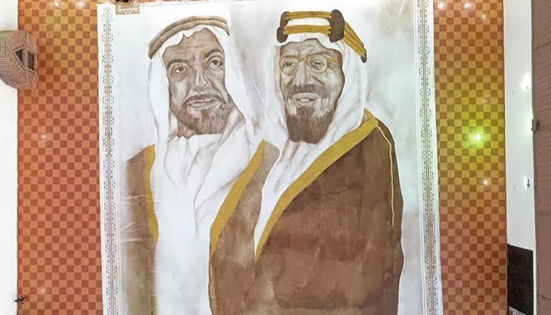 Saudi artist creates world's ‘largest coffee painting’ -- AFP photo