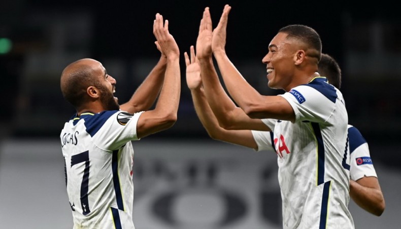 Tottenham Hotspur midfielder Lucas Moura (L) celebrates with team-mate Carlos Vinicius after scoring his team’s opening goal against Linzer ASK during their UEFA Europa League match at the Tottenham Hotspur Stadium in London on Thursday. — AFP photo