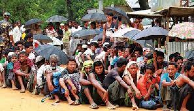 Rohingyas, fleeing persecution in Rakhine State of Myanmar, queue up to get biometrically registered at Kutupalang Refugee Camp at Ukhia in Cox’s Bazar. — New Age file photo