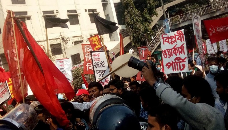 LDA activists clash with police in Dhaka