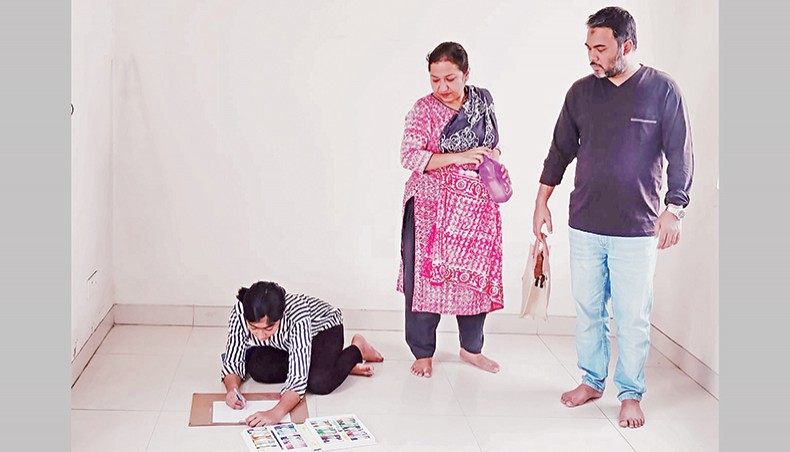 Members of Padatik Natya Sangsad – Bangladesh rehearse for its upcoming play Prerona. — Press release