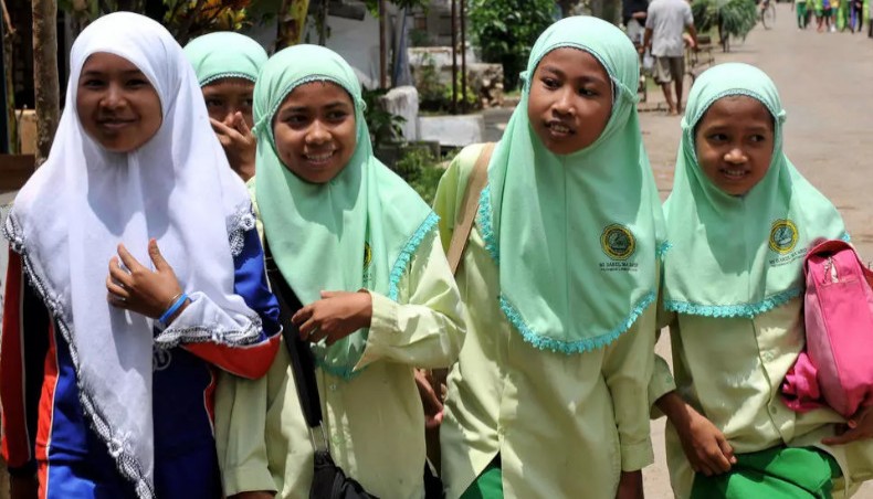 An AFP file photo of Indonesian schoolgirls.