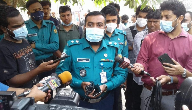 Deputy commissioner of Dhaka Metropolitan Police Sajjadur Rahman speaks to reporters at Shahbagh on Thursday.- New Age photo