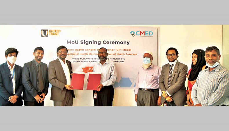 United Trust executive director AJM Fazlur Rahman and CMED Health Limited chairman Khondaker Abdullah Al Mamun hold documents after signing a memorandum at United House at Badda in Dhaka recently. — Press release