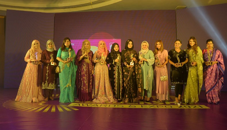 The winners of ‘Women Leadership Award 2021’ pose for a photo session at the ballroom of The Westin, Dhaka, on Friday. — Press Release