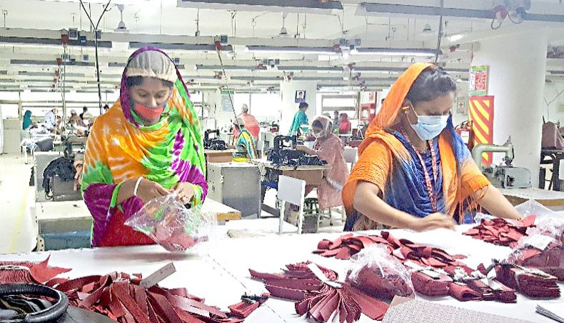 Workers at a leather goods manufacturing unit at Savar in Dhaka. — World Bank