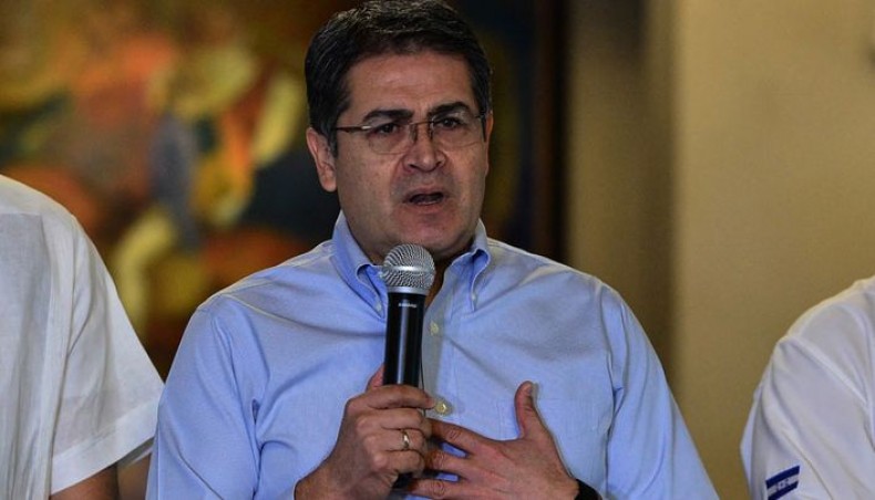 In this file photo taken on October 18, 2019 Honduran president Juan Orlando Hernandez delivers a press conference at the presidential palace in Tegucigalpa. -- AFP photo