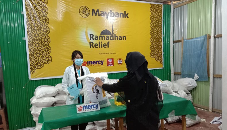 Maybank Islamic contributes food packs to over 5,000 families who are affected by COVID-19 pandemic in 11 countries where the bank operates on Sunday. — Press Release