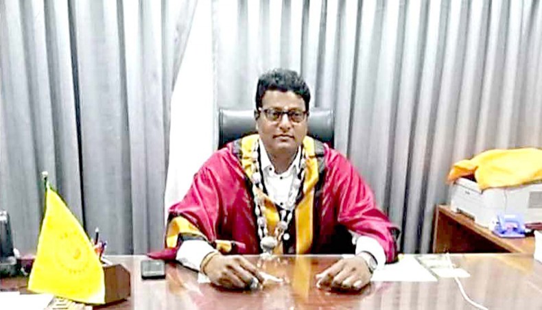 The Sri Lanka police’s terrorism investigation division on arrested the mayor of Jaffna on April 9 for allegedly promoting the LTTE’s ideology. — Ceylon Today