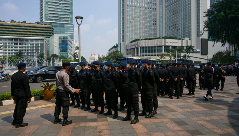 Indonesian police attend a briefing as they provide security in Jakarta on April 23, 2021, ahead of the Association of Southeast Asian Nations summit on the Myanmar crisis. — AFP photo