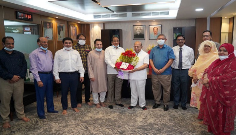 Hamdard Laboratories (Waqf) Bangladesh congratulates the company’s trustee board vice-chairman Professor AK Azad Khan and the company’s trustee board member Professor Mahmud Hasan Sarkar on their being appointed as National Professor. – Press Release