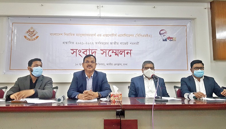 Bangladesh Ceramic Manufacturers and Exporters Association president Sirajul Islam Mollah and general secretary Irfan Uddin are present, among others, at a post-budget press conference held at the National Press Club in the capital on Thursday. — New Age photo