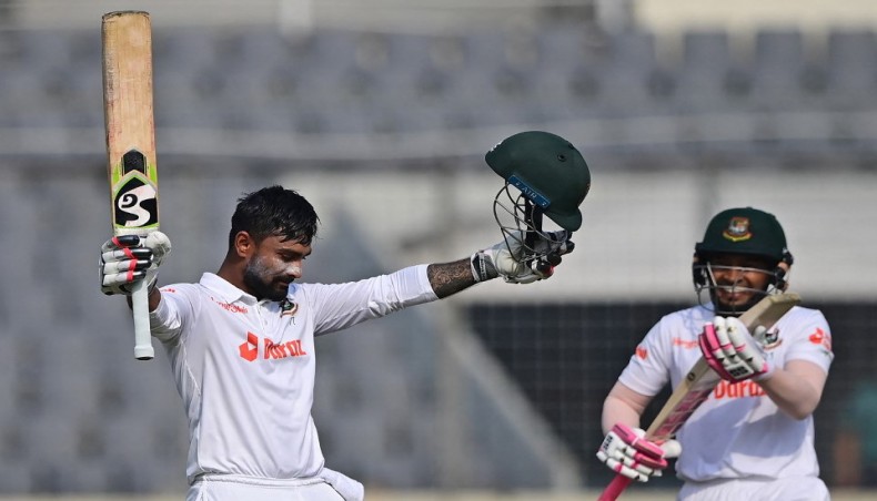 Yuqori poshnali porno fotosuratlardagi etuk ayollar