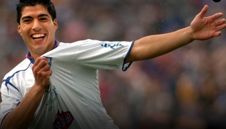 OFFICIAL: Suarez returns to boyhood club Nacional