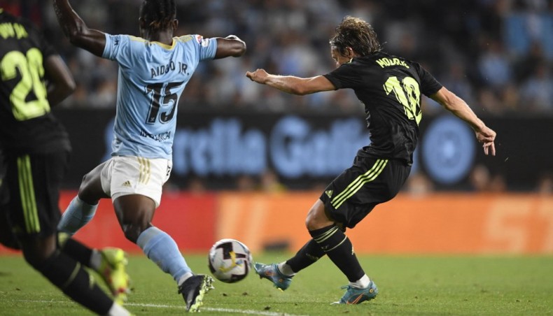 Sensational Modric Strike Helps Real See Off Celta