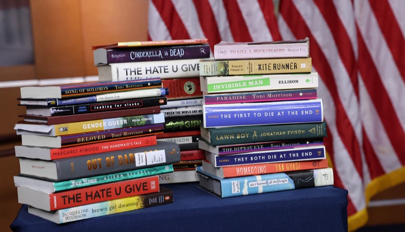 Book, magazine imports drop in dollar crisis - Vimarsana News