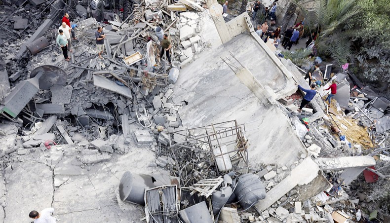 26 dead as Israel, Palestinians trade fire for third day - Vimarsana News