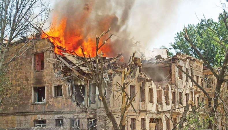 Russia strikes Ukraine medical clinic