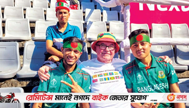 Crazy Cricket Queues The Ultimate Fan Test - wf18zw1