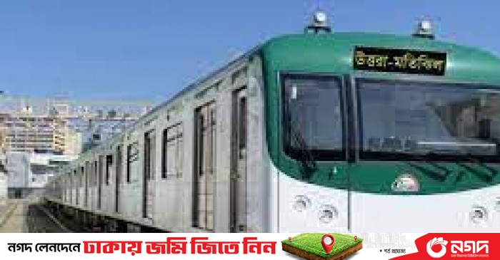 Metro rail services remain suspended for around 2hrs for rain